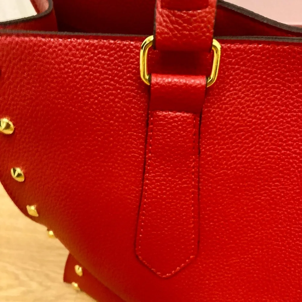 NWOT 🌟 Red & Gold Studded Large Tote Bag - Picture 5 of 5